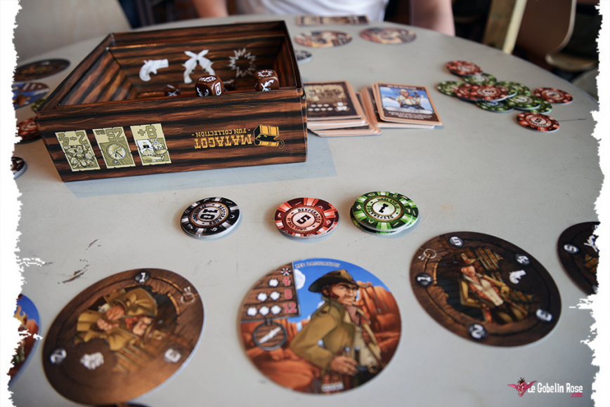 DESPERADOS OF DICE TOWN Brelan de truands